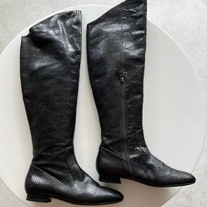 Via spriga  knee high black snake skin boots